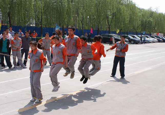 2012年五一職工運(yùn)動(dòng)會(huì)-盡顯萬通員工風(fēng)采