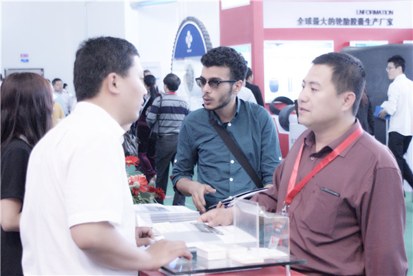 萬通模具盡展風(fēng)彩